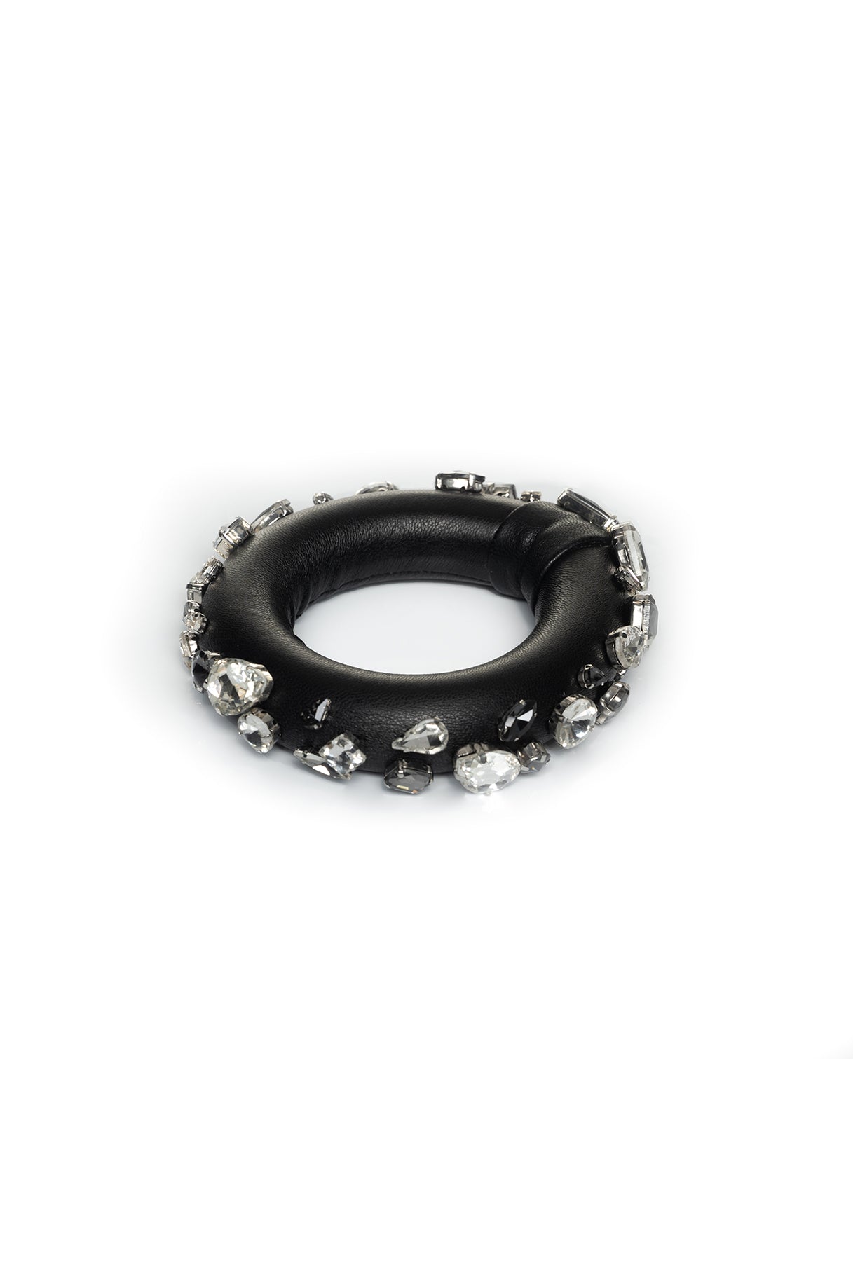 Bracelet with crystals