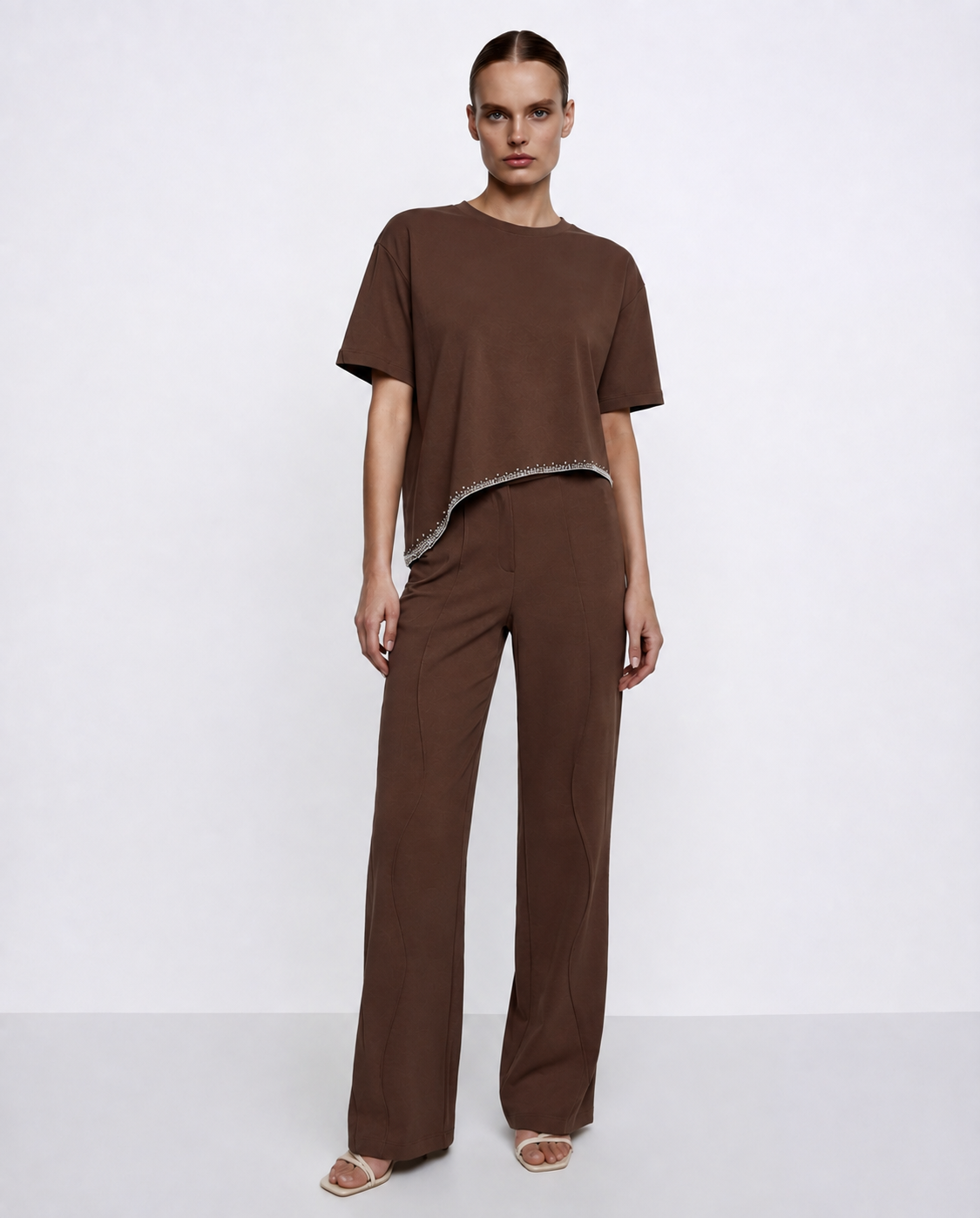 Asymmetric Wave T-shirt with scattered crystals