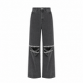 Jeans with knee slits