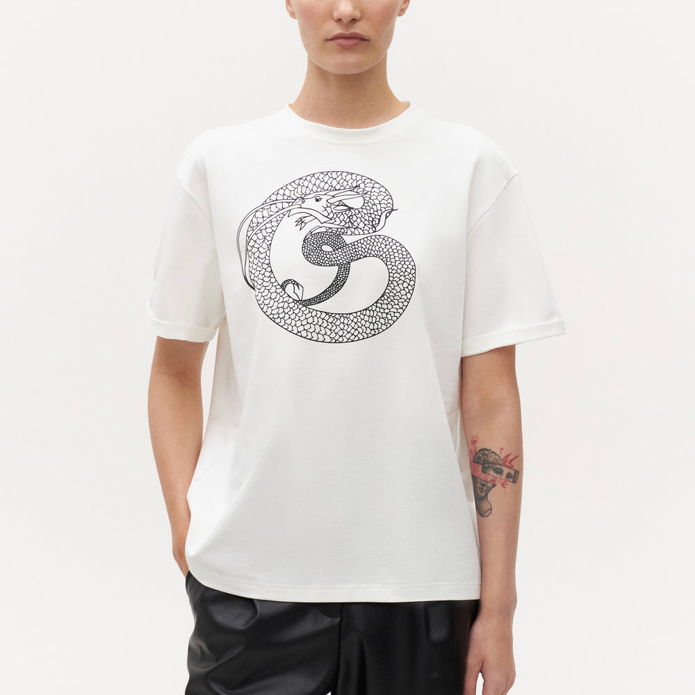 
                      
                        T-shirt "Dragon"
                      
                    