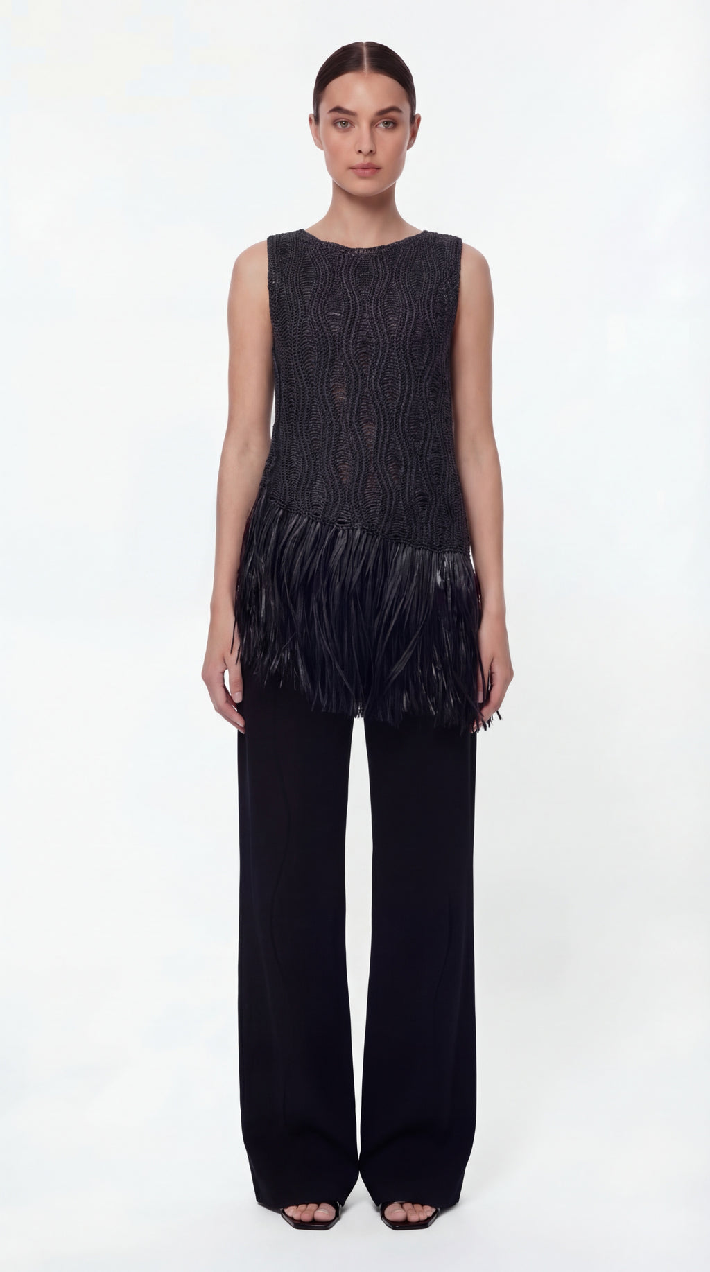 Плетений топ з рафії