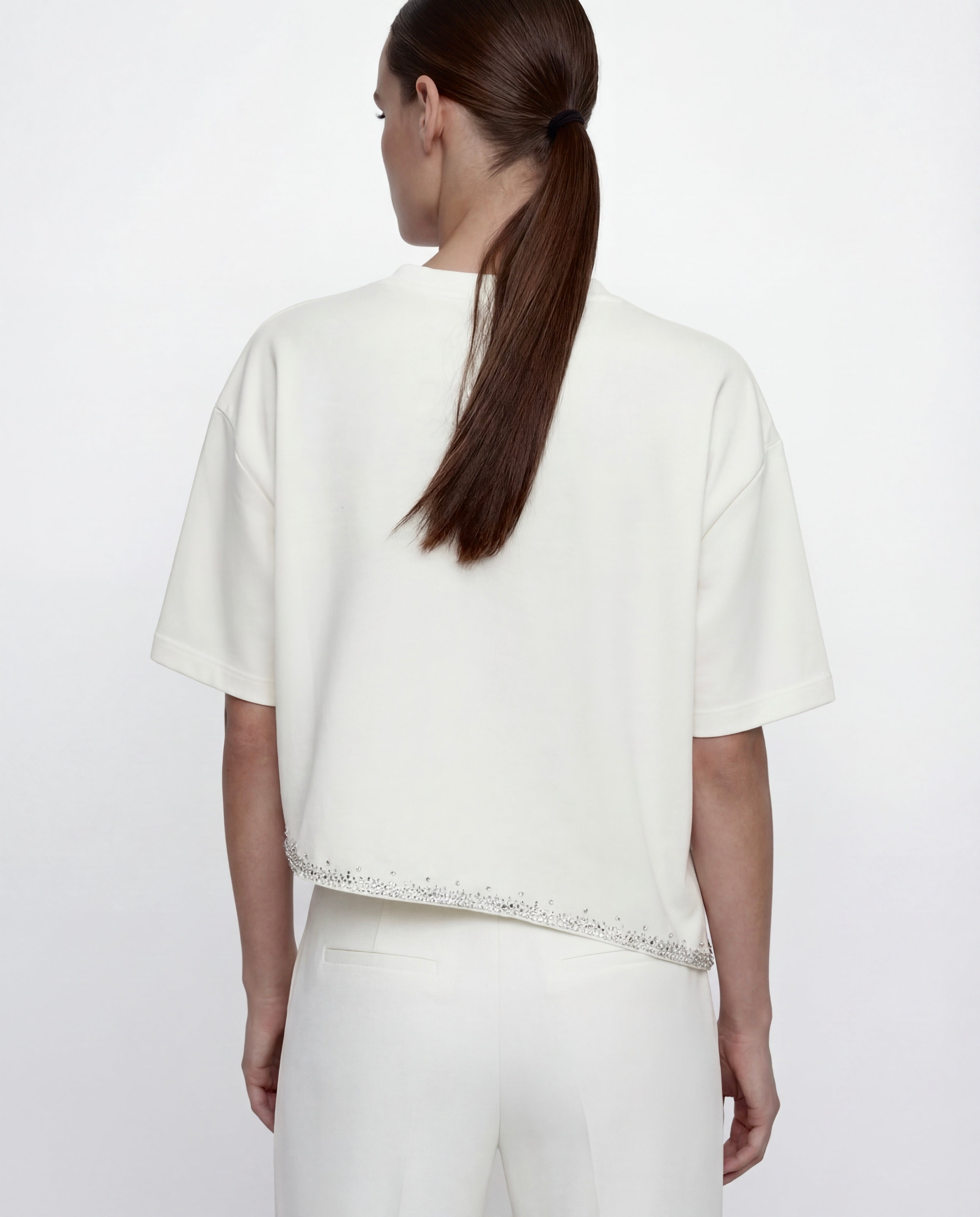 Asymmetric Wave T-shirt with scattered crystals